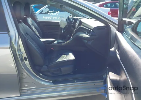 2022 Toyota Camry Se from USA, damaged, VIN 4T1G11AK7NU002826